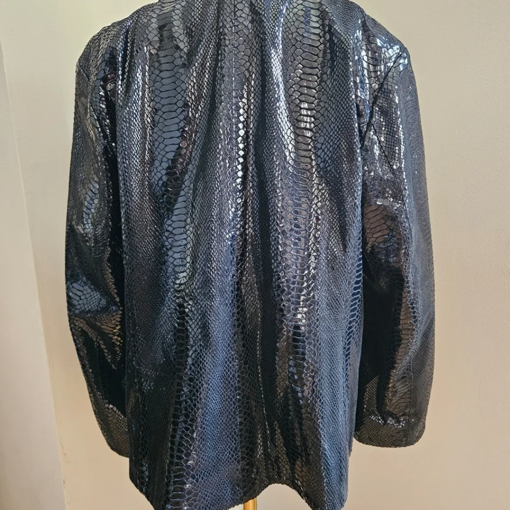 Chico’s Black 100% Leather Jacket Chico's Sz 2 GORGEOUS!!!